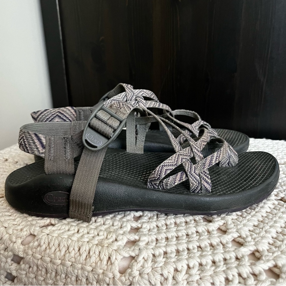 Chaco ZX2 Vibram Stripes Strappy Sandal Gray & Black Women’s Size 10 - Picture 2 of 6